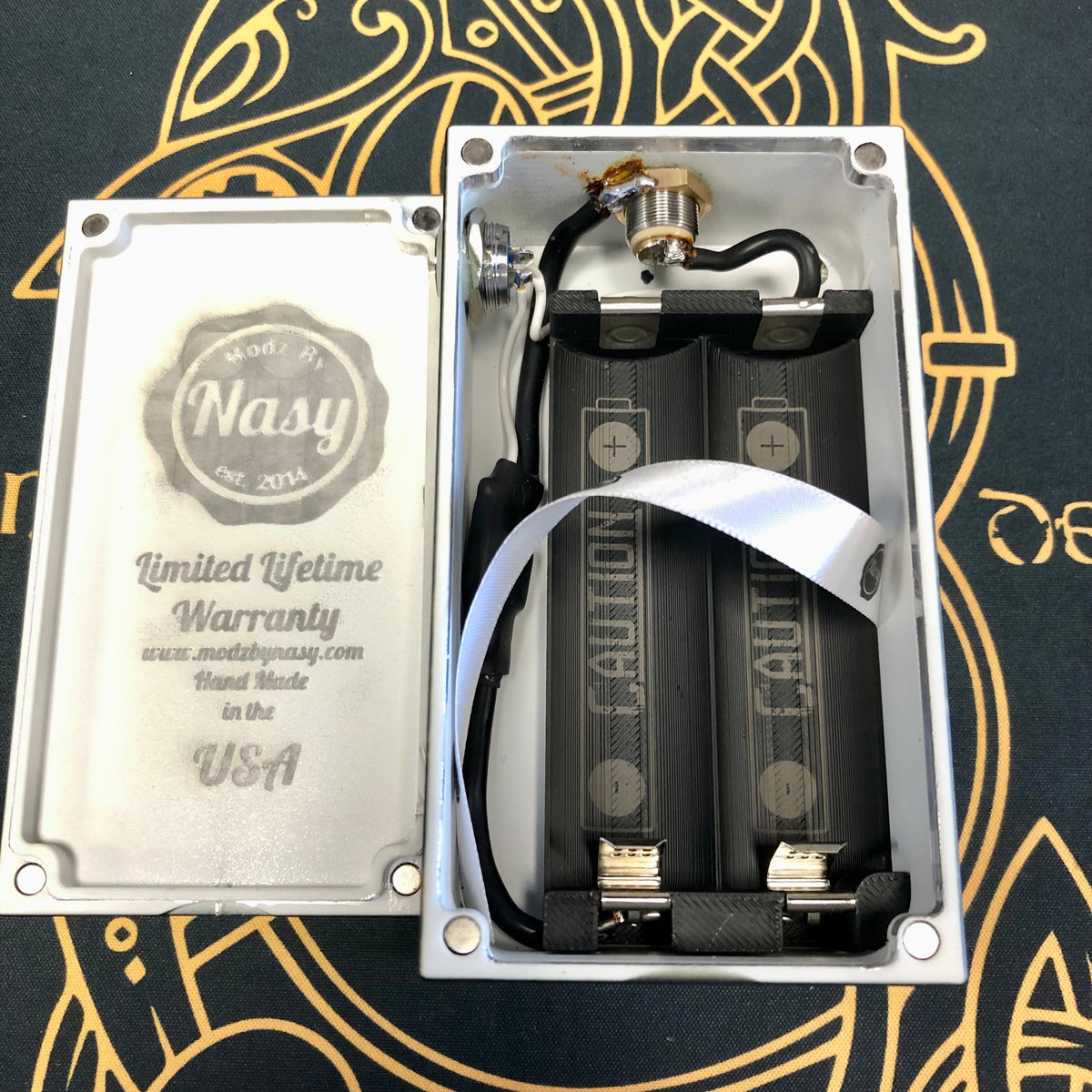 Parallel/Series Mech Box Mod SS Top/Button (Dual 21700) by Nasy Mods - Vaping Delights (Cross Bones)