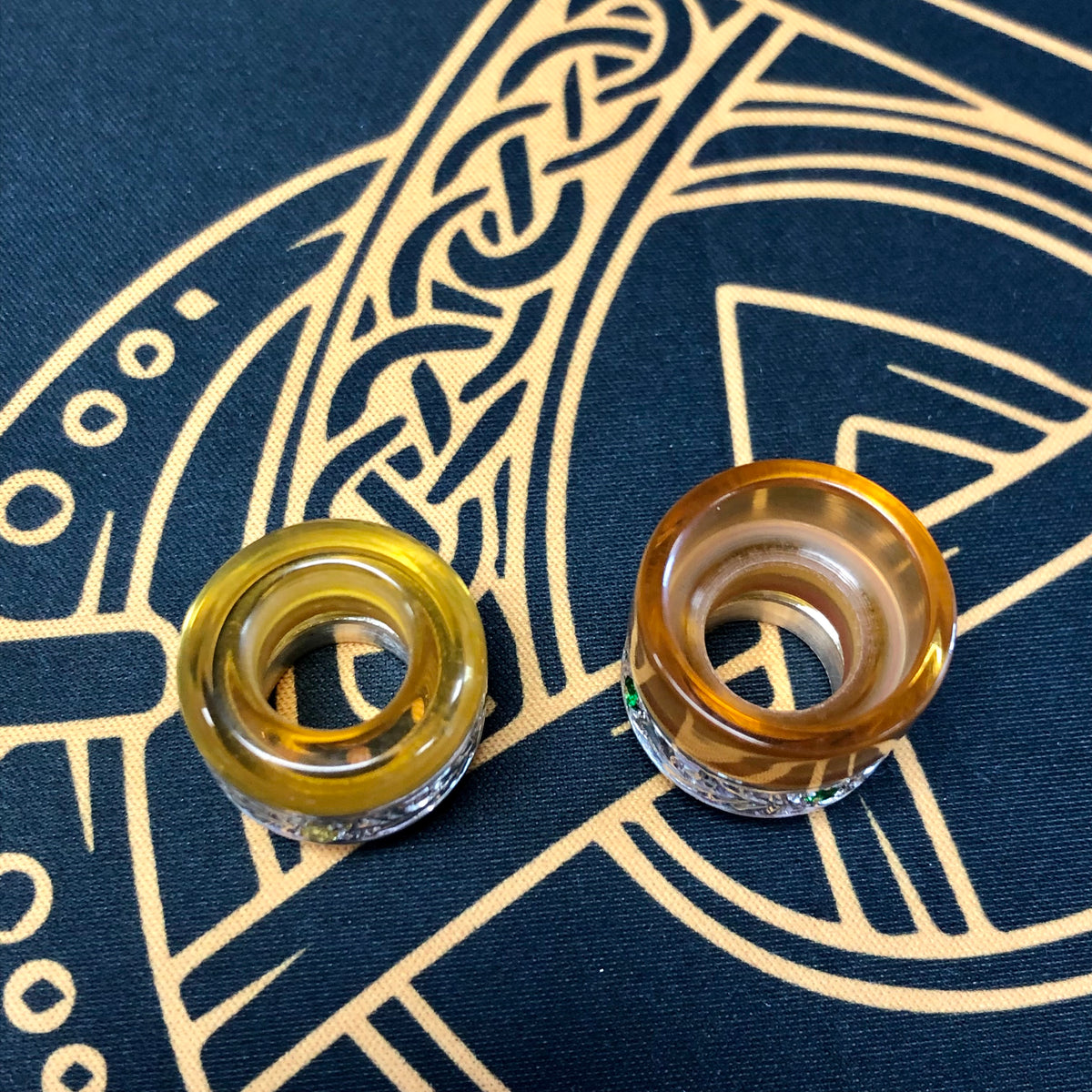 HATI/PILAK HARI Stones Silver Drip Tip by 2JNT Philippines