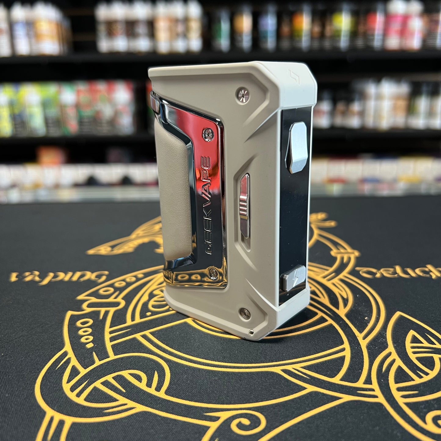 GeekVape Aegis L200 Classic Box Mod (21700)